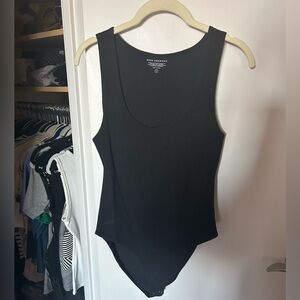 Good American Black Logo Crewneck Top